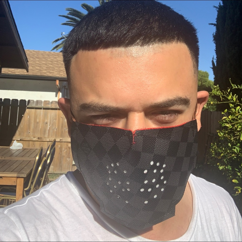 Meet your Posher, Eric